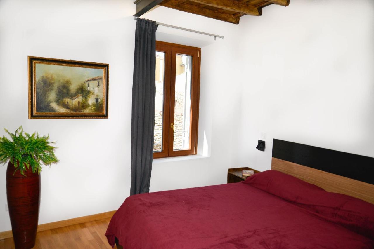 Fidia Palace Marco Aurelio'S Apartment Colosseo Рим Екстер'єр фото